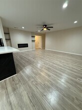 4747 Clover St in Houston, TX - Building Photo - Building Photo