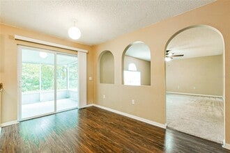 3928 Stonefield Dr in Orlando, FL - Building Photo - Building Photo