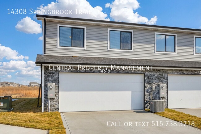 14308 Springbrook Trl in Urbandale, IA - Building Photo - Building Photo
