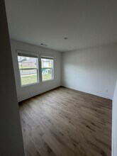 562 Arizona St in Farmington, AR - Building Photo - Building Photo