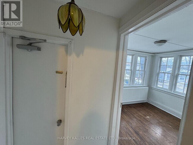 property at 678 Huron St