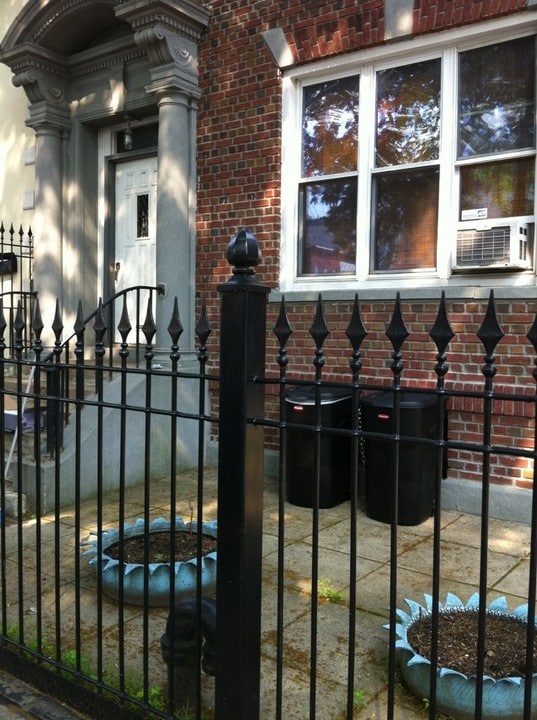 1071 Greene Ave, Unit 1B in Brooklyn, NY - Building Photo