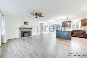 9516 Holly Dr in Everett, WA - Building Photo - Building Photo