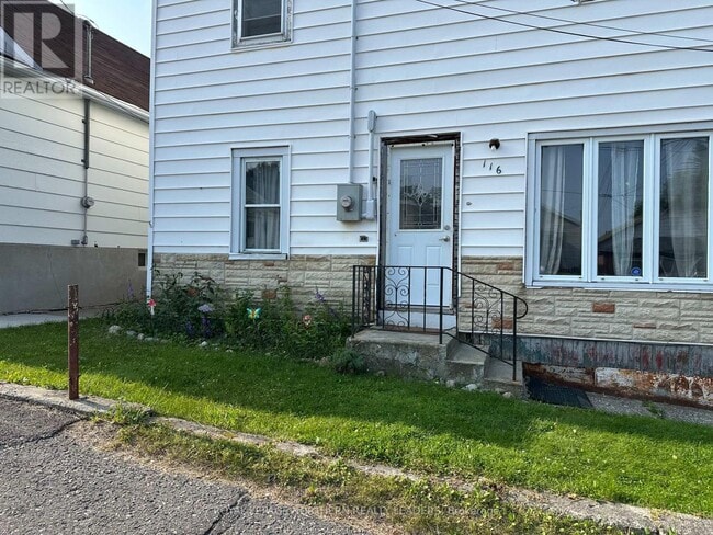 property at 116 Croatia Ave