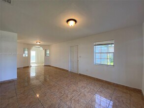 9870 Nicaragua Dr in Cutler Bay, FL - Building Photo - Building Photo