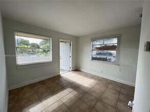405 NW 5th St in Pompano Beach, FL - Building Photo - Building Photo