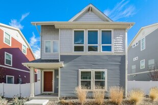 4755 N Tower Dr in Denver, CO - Building Photo