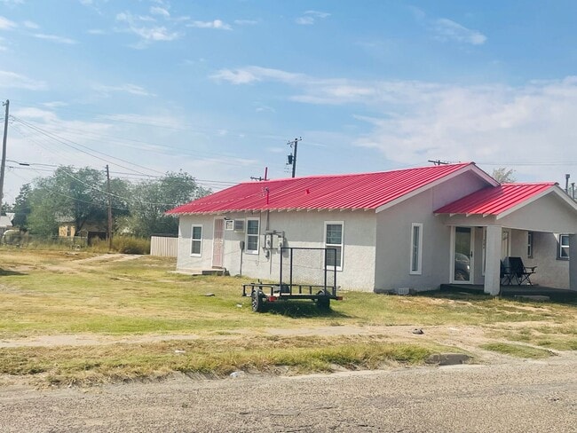 312 1-304 1/2 S Avenue G in Portales, NM - Building Photo - Building Photo