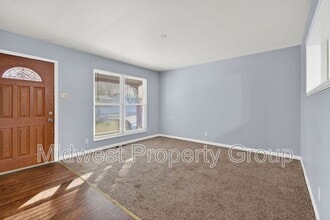 1527 Redman Blvd in St. Louis, MO - Building Photo - Building Photo