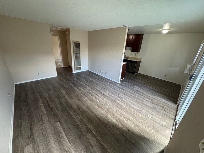 119 E Water St in Anaheim, CA - Building Photo - Building Photo