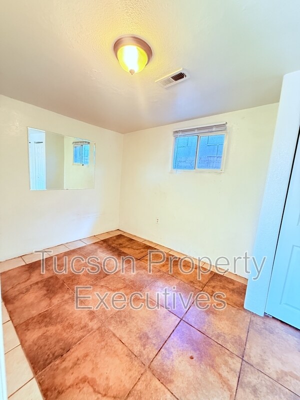 208 W Ventura St in Tucson, AZ - Building Photo - Building Photo