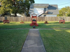 9909 E 12th St, Unit Apt C in Tulsa, OK - Building Photo - Building Photo