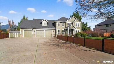 3120 Hayden Bridge Rd in Springfield, OR - Building Photo - Building Photo