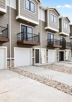 569 N 12th St in Laramie, WY - Building Photo