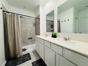 4295 Twisted Twig Bnd in Kissimmee, FL - Building Photo - Building Photo
