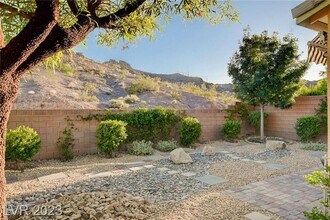 173 Brighton Hills Ct in Henderson, NV - Building Photo - Building Photo