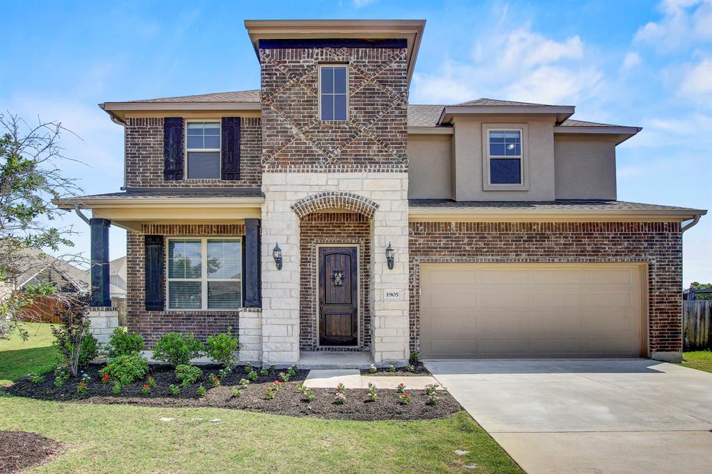 1905 Mariann Dr in Leander, TX - Building Photo