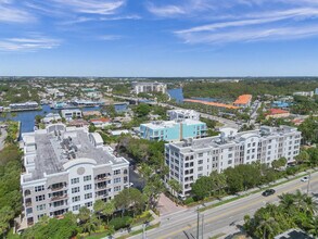 191 S Ocean Dr in Deerfield Beach, FL - Building Photo - Building Photo