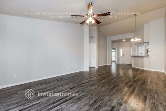 4715 Rockingchair Dr in Valrico, FL - Building Photo - Building Photo