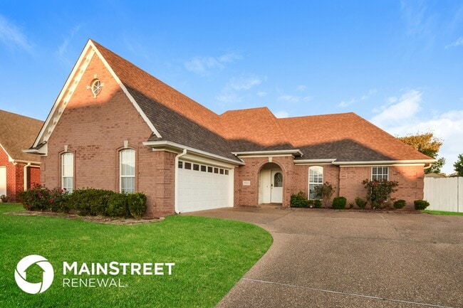 4462 Alixs Dr in Memphis, TN - Foto de edificio - Building Photo