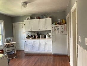 25 W Kidder St, Unit 25 in Portland, ME - Foto de edificio - Building Photo