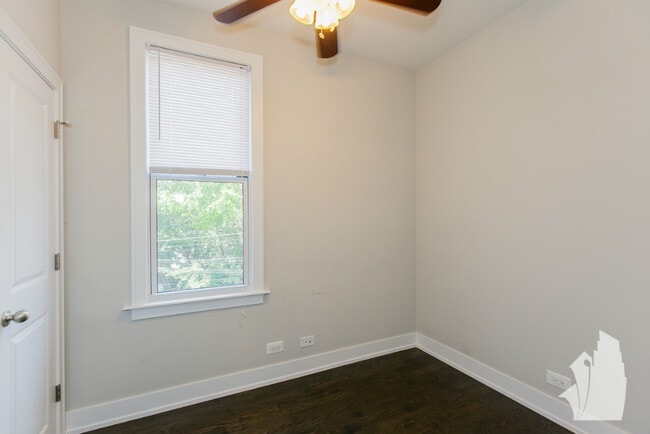 property at 3309 N Southport Ave