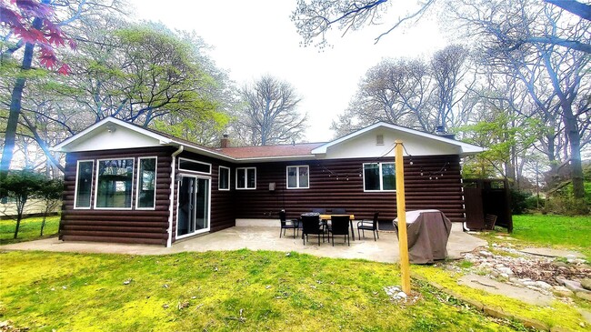 32 Culross Dr in Rocky Point, NY - Building Photo - Building Photo