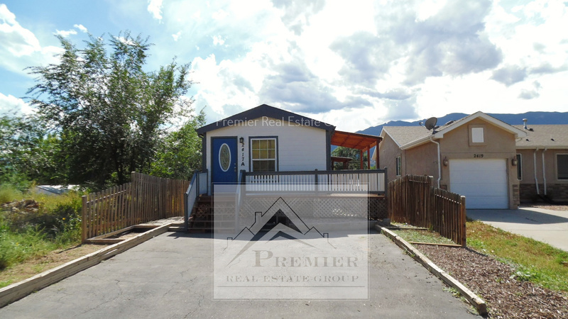 2417 W Cache La Poudre St in Colorado Springs, CO - Building Photo