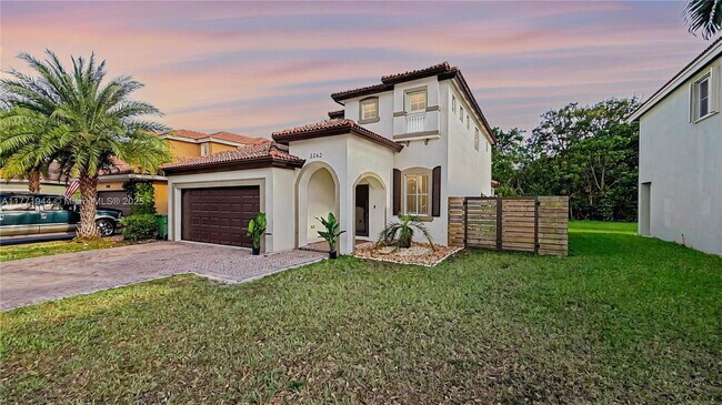 2261 SE 2nd St in Homestead, FL - Building Photo - Building Photo