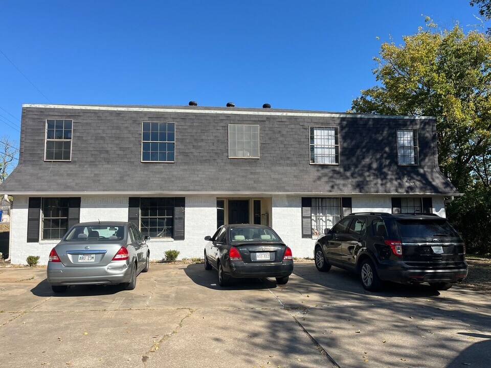 2813 P St in Fort Smith, AR - Building Photo