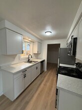 4012 Southway Loop in Springfield, OR - Building Photo - Building Photo