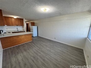 1419 Ernest St in Honolulu, HI - Building Photo - Building Photo