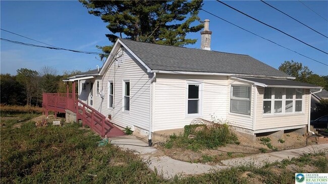 property at 487 Club Rd