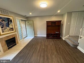 3333 Comly Rd in Philadelphia, PA - Building Photo - Building Photo