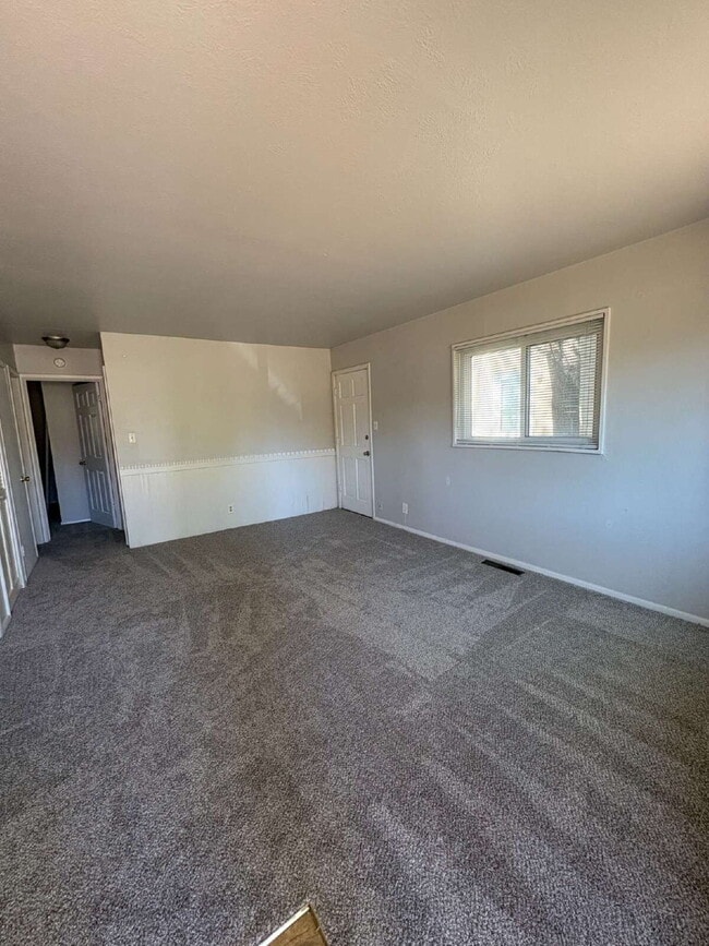 3132 Illinois Ave in Colorado Springs, CO - Building Photo - Building Photo