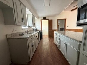 1817 Belden St in Sherman, TX - Building Photo - Building Photo