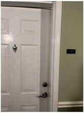 50 Menores Ave in Coral Gables, FL - Building Photo - Building Photo