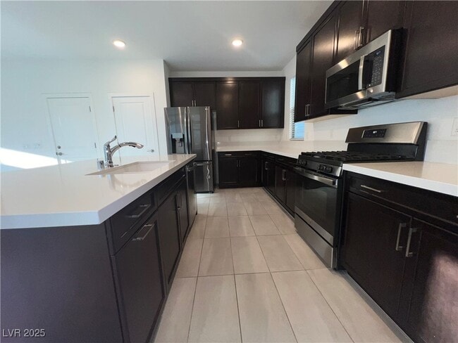 property at 549 Everett Ridge Ave