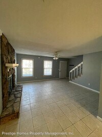 110 Crestview Dr photo'