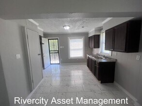 695 Marsh Ave in Memphis, TN - Building Photo - Building Photo