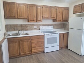 107 N Yost St in Kennewick, WA - Building Photo - Building Photo