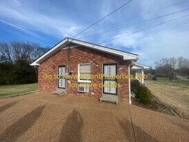 1250 Dalemere Dr in Nashville, TN - Building Photo