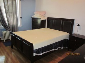 19 Hamilton Rd-Unit -Apt 2 in Brookline, MA - Building Photo - Building Photo