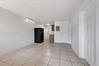 1210 NW 2nd St in Fort Lauderdale, FL - Building Photo - Building Photo