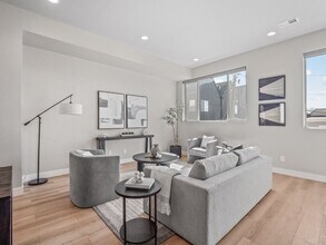 4733 E Iliff Ave in Denver, CO - Building Photo - Building Photo