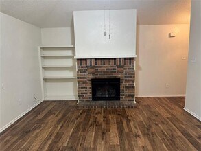 233 Rodeo Dr in Keller, TX - Building Photo - Building Photo