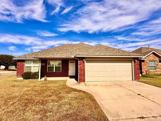 property at 4501 SE 78th St