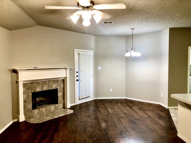 2602 81st St in Lubbock, TX - Building Photo - Building Photo