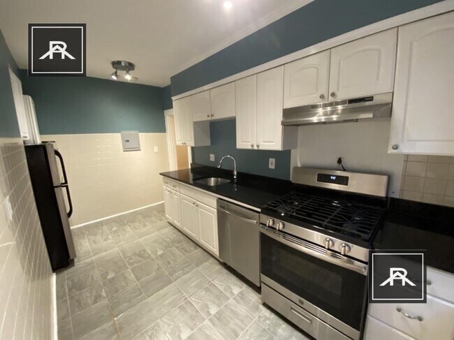 property at 24 Chiswick Rd