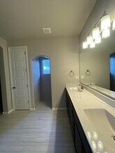 314 Adeline Ave in Los Lunas, NM - Building Photo - Building Photo